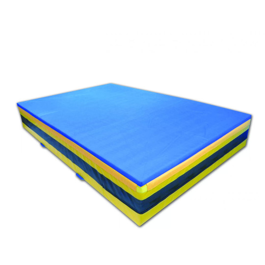 School training high jump landing pad with a spike-proof blanket