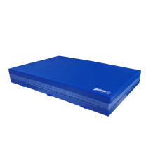 School training high jump landing pad with a spike-proof blanket