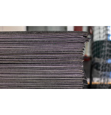 Wykładzina w płytkach do zabezpieczenia podłogi sportowej