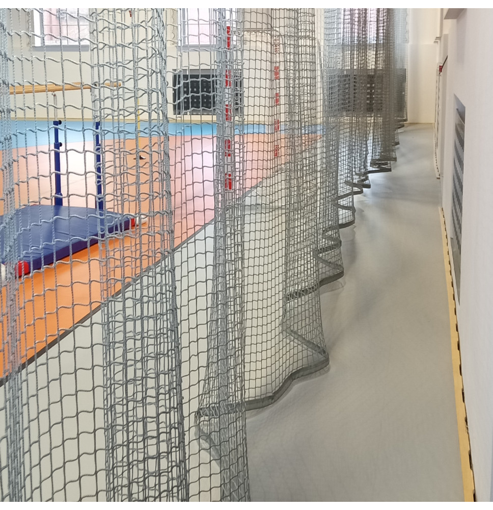 Siatka zabezpieczająca PP na sale sportowe